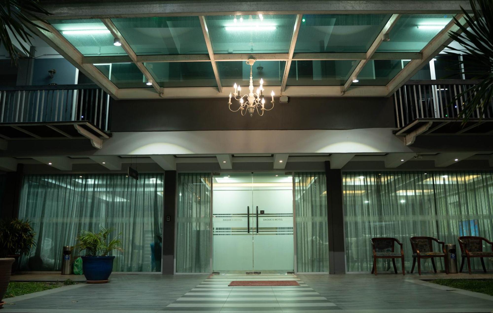 Zaque'S Hotel Sungai Petani Bagian luar foto